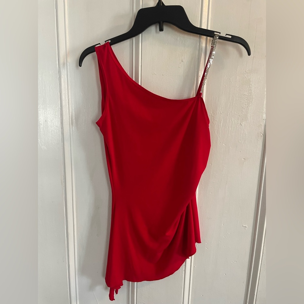Red tank top, was a gift not really my style. Worn once to dinner.